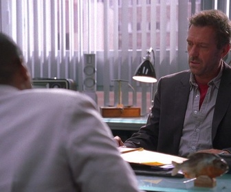 Replay Dr House - S02 E07 - Partie de chasse