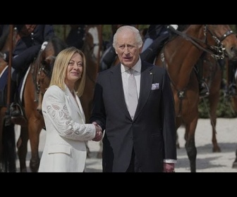Replay Le roi Charles III s'entretient avec Meloni et s'adresse aux parlementaires