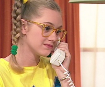 Replay Premiers baisers - S04 E14 - Une dure journée