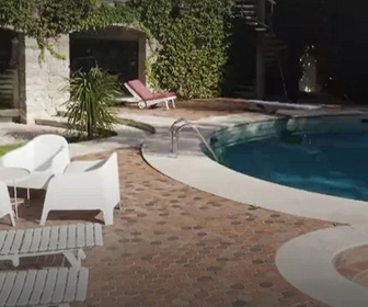 Replay Maisons et hôtels de légende - Moulin de Dannemois, le jardin secret de Claude François