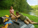 Replay Un gars, une fille - S1E23 - Au camping (1)
