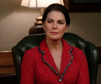 Replay Graves - S01 E07