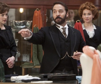 Replay Mr Selfridge - S1 E1 - Naissance d'un grand magasin