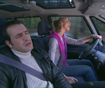 Replay Un gars, une fille - S2E4 - En voiture (2)