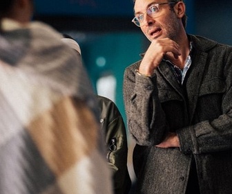 Replay 28 minutes - Mineurs étrangers arrivés en France : des super-héros