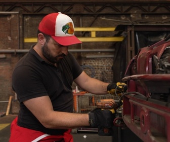 Replay Top Mecanic : 5 jours pour restaurer une épave - S6E28 - Jour 3 - Semaine spéciale Top Gear France