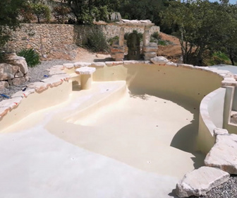 Replay La folie des piscines, la nouvelle passion des Français - S1E1 - Episode 1