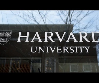 Replay L'administration Trump interdit à Harvard d'admettre des étudiants étrangers