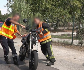 Replay Appels d'urgence - Scooters, Motos, vélos : le Samu de St Etienne en urgence absolue