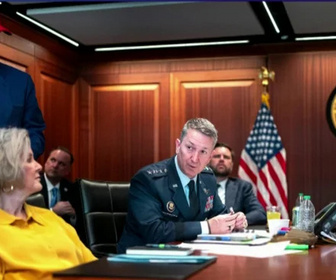 Replay C dans l'air - Opération Midnight Hammer : le coup de force de Trump
