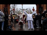 Replay No Сomment. Les jardins de Tivoli au Danemark ouvrent leurs portes pour une saison festive …