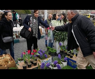 Replay Téhéran : les marchés de Nowrouz restent bondés malgré les frappes aériennes