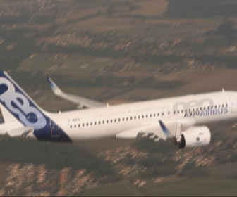 Replay Info éco - Les ennuis d'Airbus : après le logiciel et les radiations solaires, le fuselage