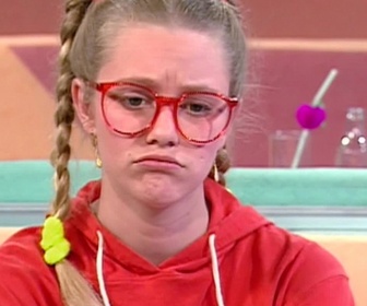 Replay Premiers baisers - S02 E20 - La vie secrète de Jérôme