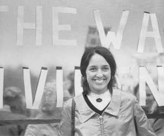 Replay 28 minutes - Joan Baez : voix iconique