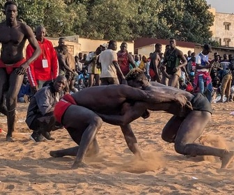Replay La lutte sénégalaise, plus qu'un sport - 360° Reportage