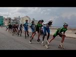 Replay Des centaines de patineurs réunis pour un marathon le long du Malecón de La Havane