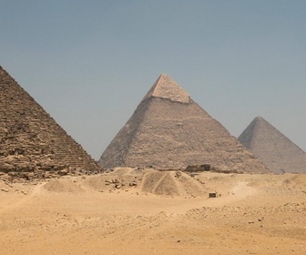 Replay Les derniers secrets d'Egypte - S1E2 - La face cachée des pyramides