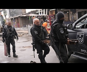 Replay La police de Rio libère des otages lors d'un raid qui fait huit morts