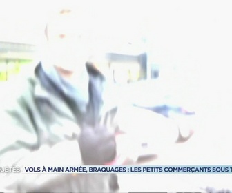 Replay 90' Enquêtes - Vols à main armée, braquages : les petits commerçants sous tension