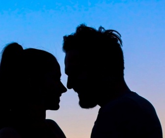 Replay Grands Reportages - Reportages découverte - Quête de l'amour mode d'emploi