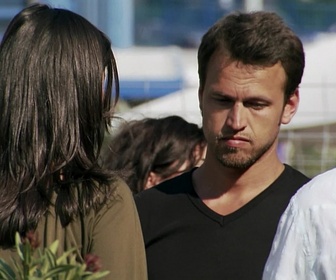 Replay Cinq soeurs - S01 E101