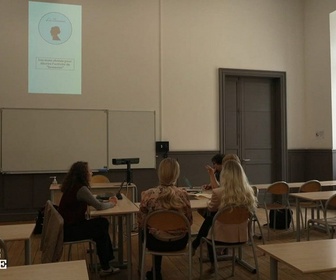 Replay Enquête exclusive - Prostitution des mineures : l'enquête choc