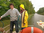 Replay Un gars, une fille - S5E48 - En péniche avec Jeannette et Jean-Mi (2)