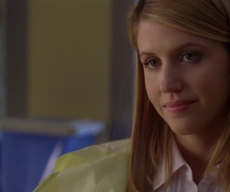 Replay Dr House - S07 E05 - House-sitter