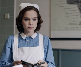 Replay Berlin 56 & 59 - Berlin 56 - S01 E02 - L'amour, mais comment ? - Partie 2