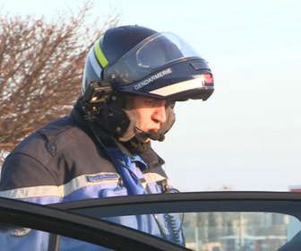Replay 100 jours avec les gendarmes de Bourgogne - S1E2 - Épisode 2