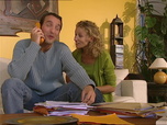 Replay Un gars, une fille - S3E42 - Dans le salon (3)