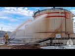 Replay L'Ukraine frappe l'une des principales raffineries de pétrole de Russie