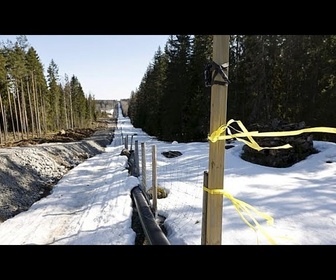 Replay La Finlande poursuit la construction de sa clôture à la frontière avec la Russie